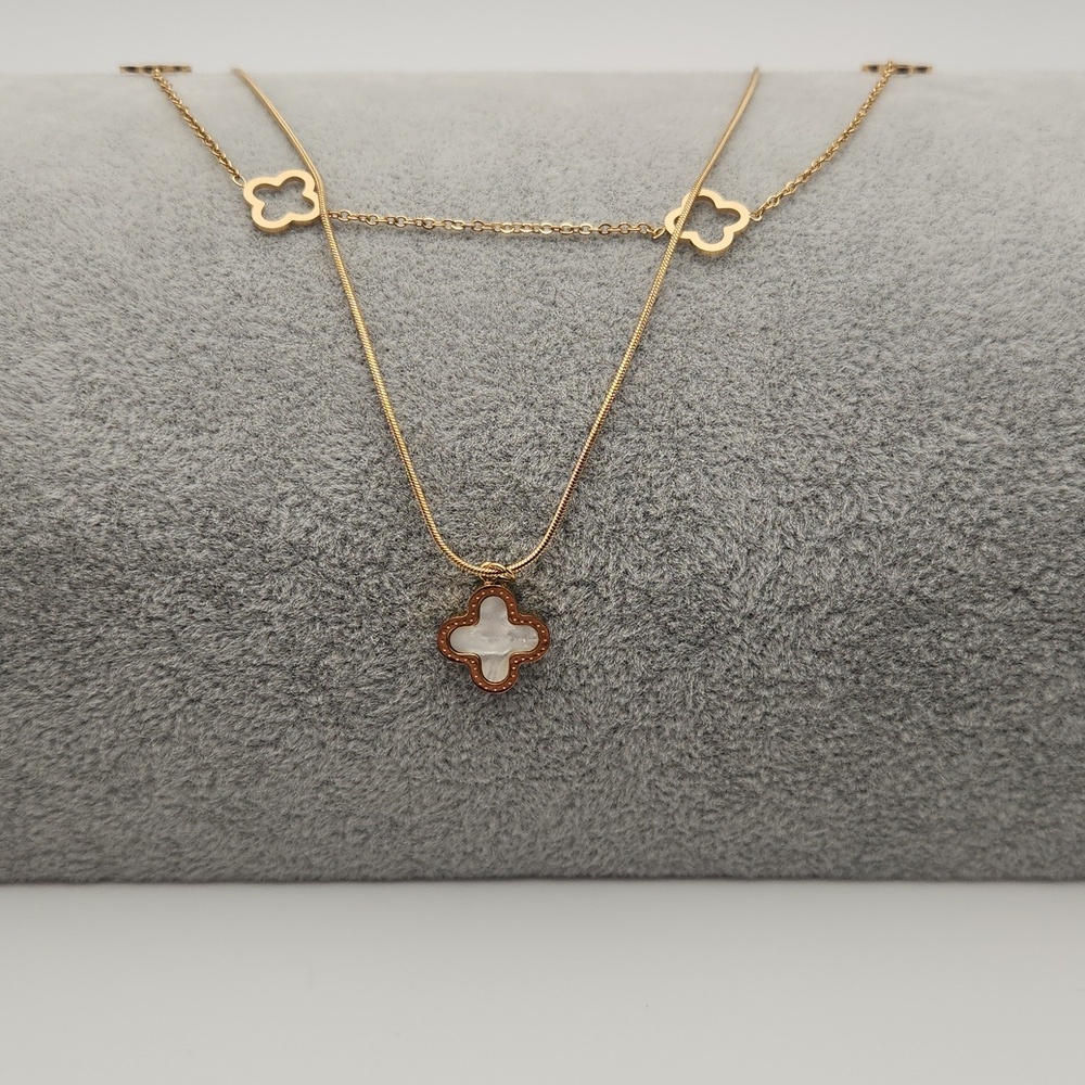Reversible Clover Necklace 18k Gold Plated Stainless Steel Black White Necklace